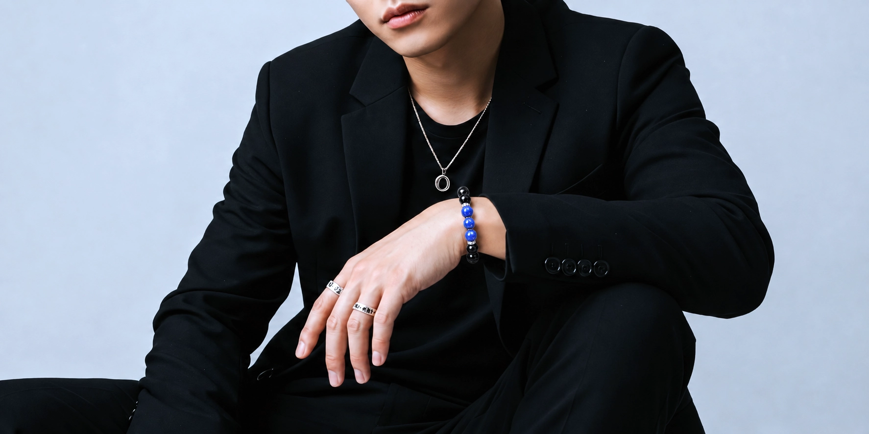 VÒNG NAM